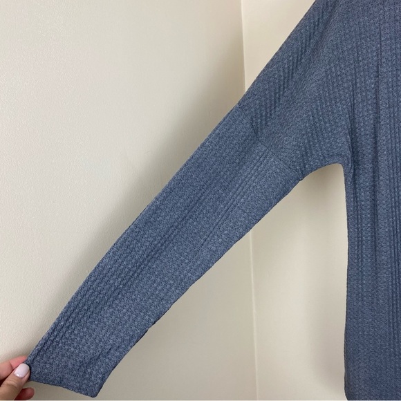 NWT Front Knot Tie Drop shoulder Sweater Blouse top Large - Picture 6 of 7